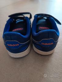 calzature Adidas
