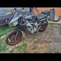 Ricambi yamaha r6 99/02