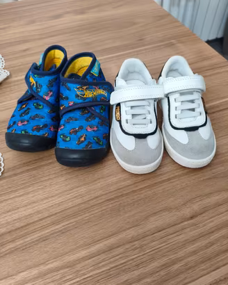 Scarpe pantofole Primigi n.24