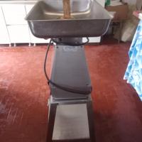 tritacarne professionale 