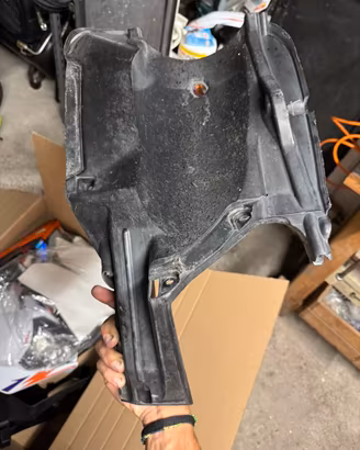 Parte inferiore cassa filtro ktm 08-11
