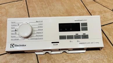 Frontale Electrolux PerfectCare 600 EW6T560U