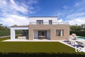 Prestigiosa villa in costruzione con piscina priva
