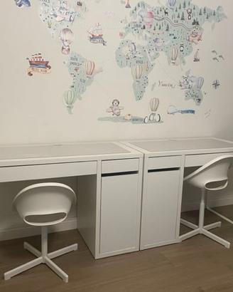 Scrivania per bambini con sedia