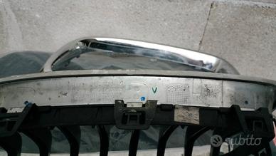 griglia anteriore originale BMW serie 3 