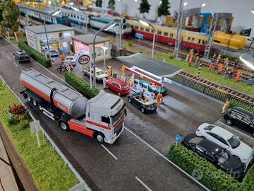 PLASTICO FERROVIARIO H/0 Modulare. 10 mt.