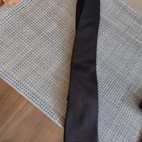 Cravatta a puntini con il marrone Boss 