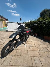 Aprilia rx 125 4t enduro