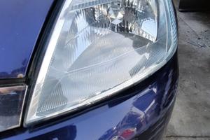 FORD FIESTA 2002 - FARO ANTERIORE SINISTRO