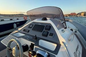 Panamera PY100 -2021 Gommone