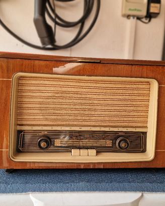 radio vintage in radica Marelli 213 x