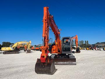 Miniescavatore HITACHI ZX135 US