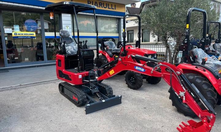 Escavatore Ama EAG110R 1TON