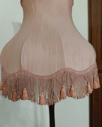 lampada con piantana in legno 