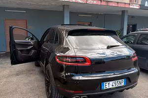 Porsche macan S