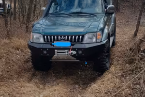 fuoristrada Toyota kzj90