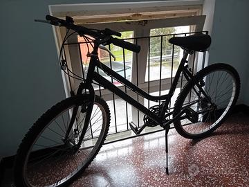 MTB RUOTE DA 26" 18 RAPPORTI ULTIMO PREZZO 