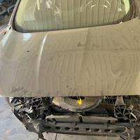 Carrozzeria e fari per Ford Focus C-Max 2016