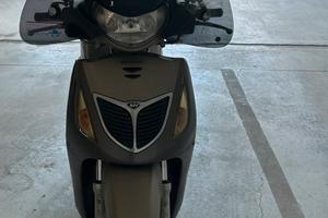 HONDA SH 150 NUMBER 1