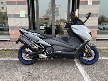 Yamaha T Max 560 -ICON GREY 2021