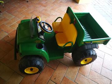 Peg Perego john deere Gator