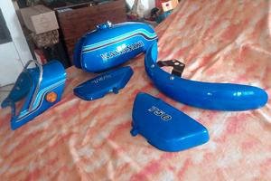 appena verniciato completo Kawasaki 750 H2