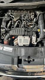 MOTORE PEUGEOT 2008 HN01