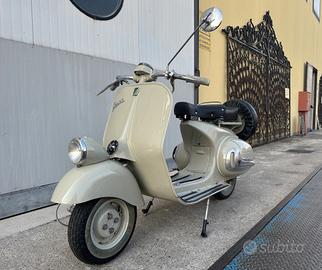 Piaggio vespa 125 faro basso VM2M del 1954