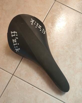fizik aliante r1 carbon