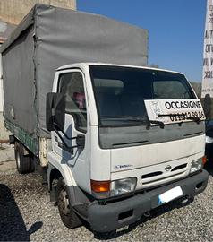 Nissan Cabstar 120.35 3.0 Tdi cassone centina telo