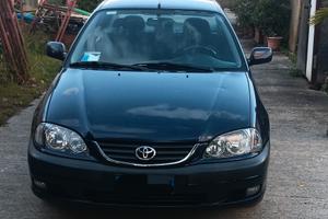toyota avensis 1°serie d4d