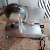 Affettatrice NOAW 22 cm