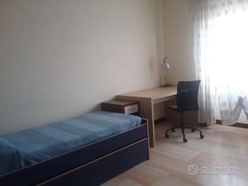 Posto letto a ragazza - Casalbertone