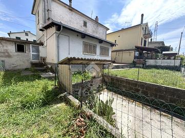 CASA INDIPENDENTE A NARNI