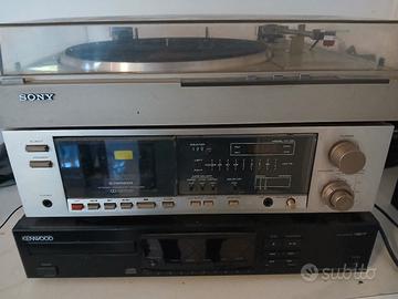 stereo hi fi da sistemare. con altoparlanti 