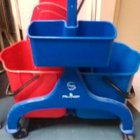 carrello 2 secchi con strizzatore 