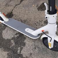 xiaomi mi scooter 3  monopattino  elettrico