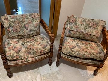 2 poltroncine anni 70(Righi)