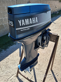 Yamaha top 700 con trim