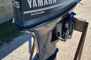 Yamaha top 700 con trim