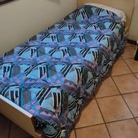 Armadio e letto singolo per cameretta