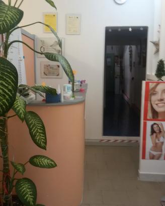 arredamento estetica negozio completo 