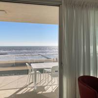 Appartamento fronte mare