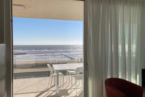 Appartamento fronte mare