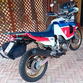 Africa Twin RD04