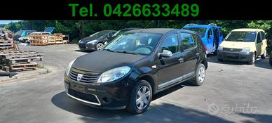 Ricambi DACIA SANDERO 1° SERIE 1.5 DCI- NO MOTORE