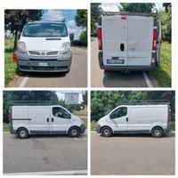 Furgone trasporto moto o auto passaggio compreso