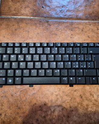tastiera hp compaq 540 550 6520s 6720s italiana