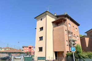 Appartamento di 86 m² con 3 locali e box auto a Va
