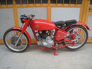 Moto parilla 250 monoalbero